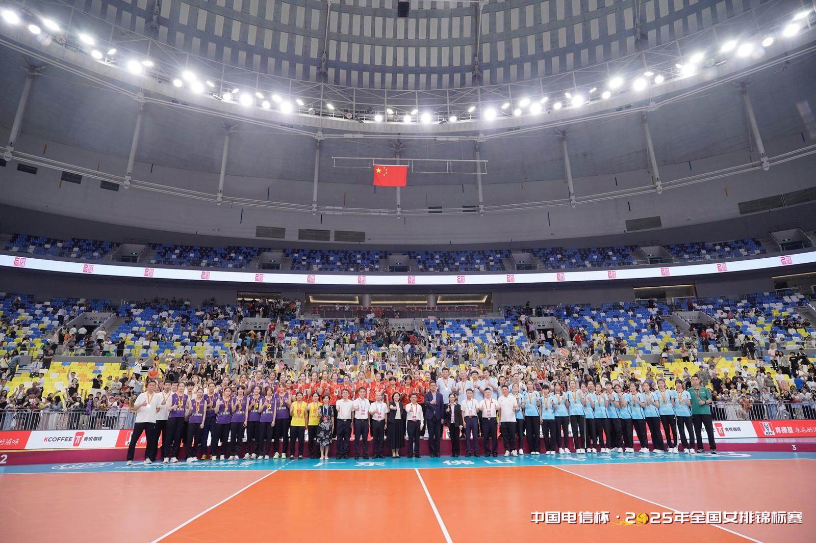 会主办的年, 场激烈角逐, PQ 会主办的年, 场激烈角逐, PQ