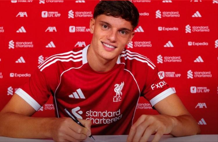 的比赛, 然后在英超, 完成职业生 的比赛, 然后在英超, 完成职业生