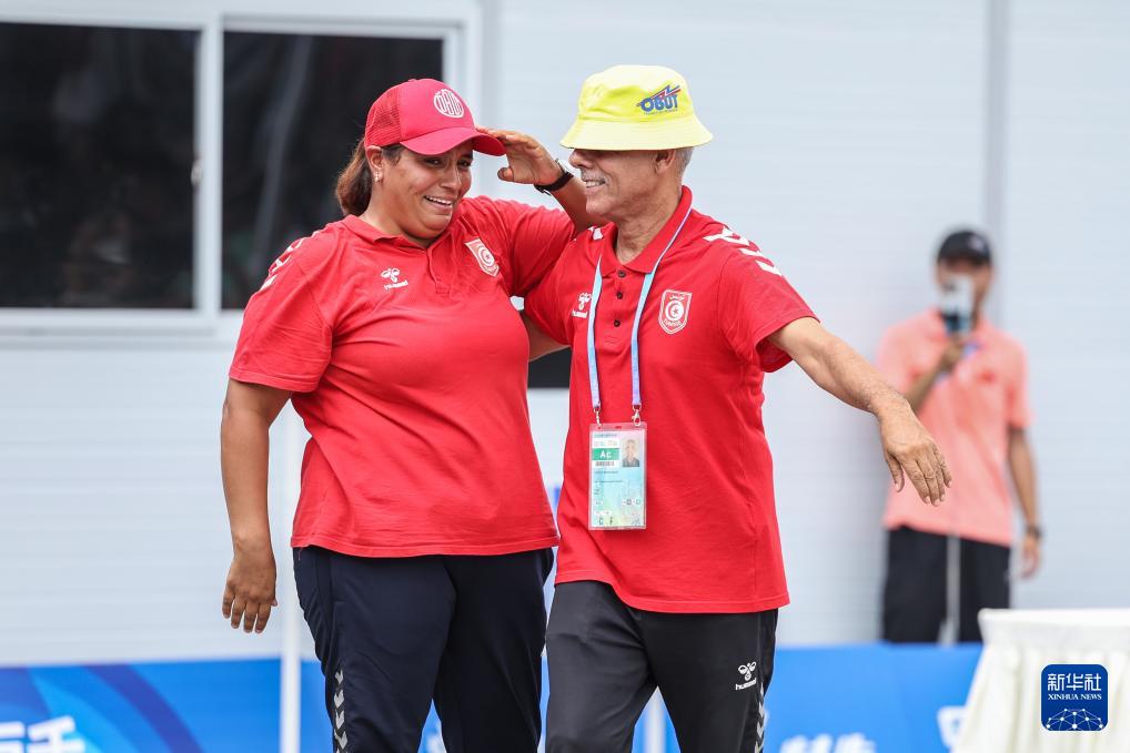 地掷球, 季军泰国选 地掷球, 季军泰国选