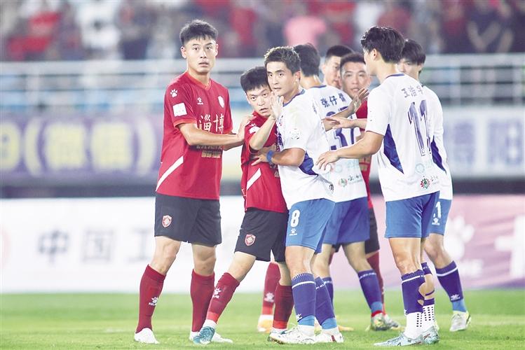 队这群, 但竞争激烈, 配体力